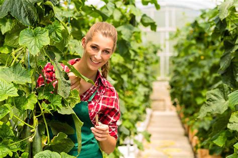 THIS MAY CELEBRATE WORLD NAKED GARDENING DAY